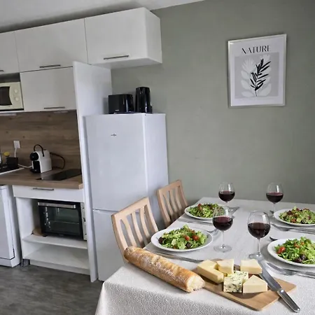 Meuble De Tourisme 2 Etoiles Апартаменты *