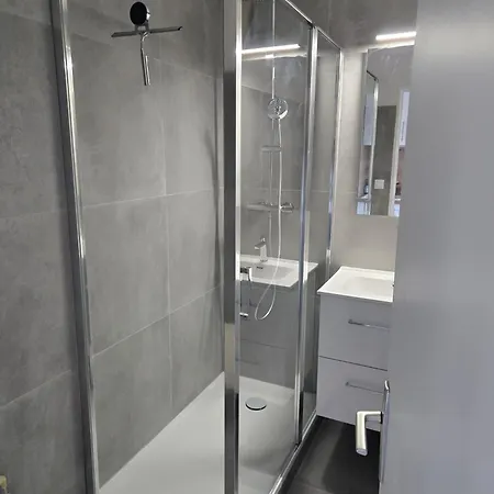 Апартаменты Meuble De Tourisme 2 Etoiles Баларук-ле-Бен