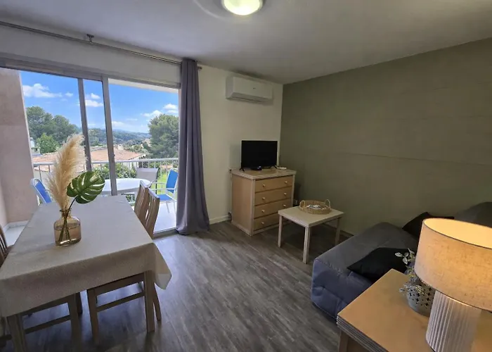 Apartment Meuble De Tourisme 2 Etoiles *